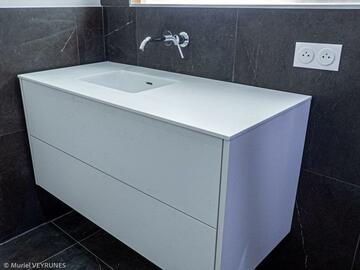 meuble-vasque-en-corian