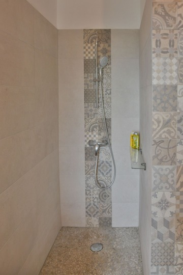 Remplacement de baignoire par une douche à l’italienne à Montpellier 